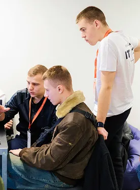 Реальні проєкти і друзі однодумці